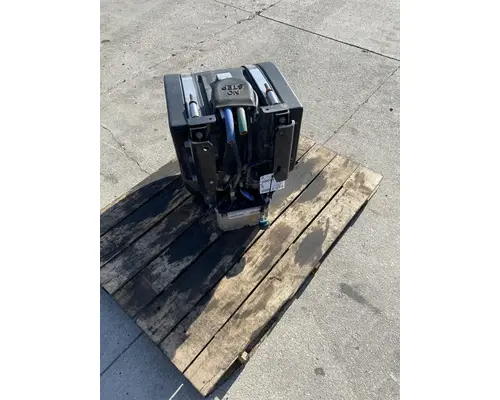 KENWORTH T880 DPF (Diesel Particulate Filter)