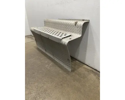 KENWORTH T880 DPF (Diesel Particulate Filter)