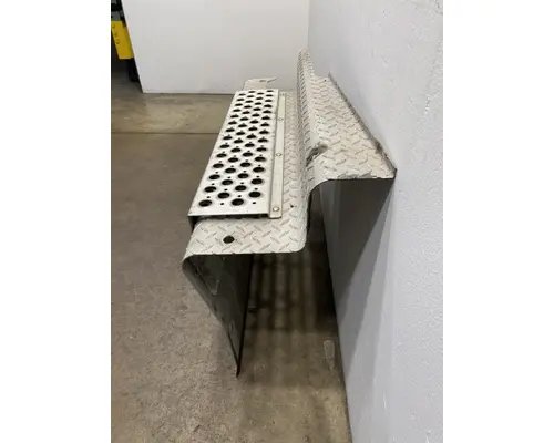 KENWORTH T880 DPF (Diesel Particulate Filter)