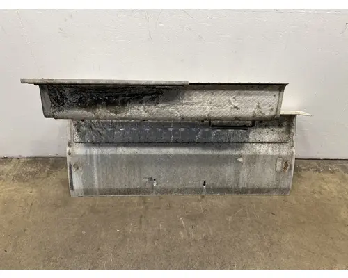 KENWORTH T880 DPF (Diesel Particulate Filter)