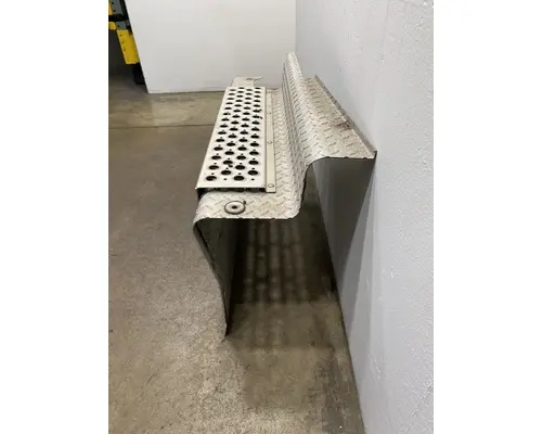 KENWORTH T880 DPF (Diesel Particulate Filter)