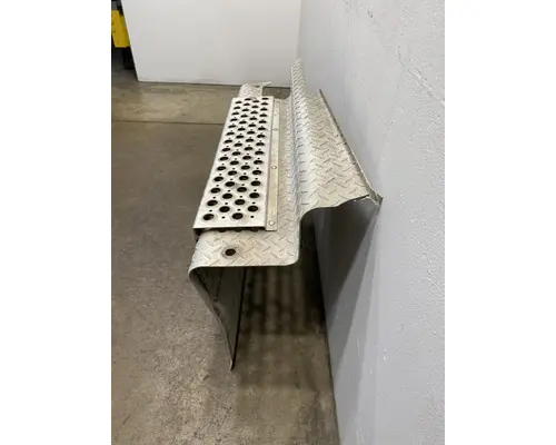 KENWORTH T880 DPF (Diesel Particulate Filter)