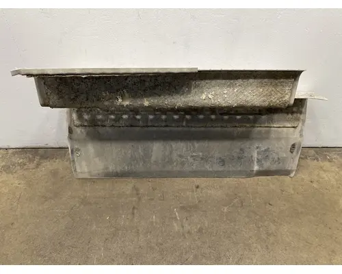 KENWORTH T880 DPF (Diesel Particulate Filter)