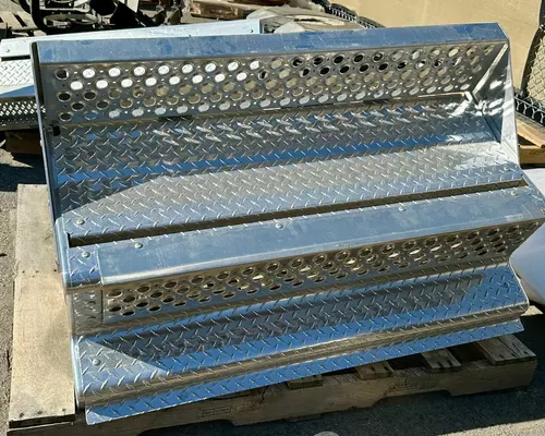 KENWORTH T880 DPF (Diesel Particulate Filter)