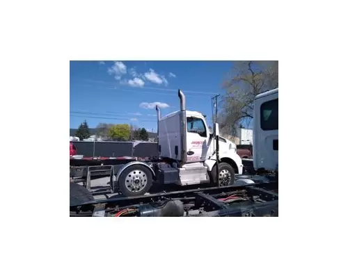 KENWORTH T880 DPF (Diesel Particulate Filter)