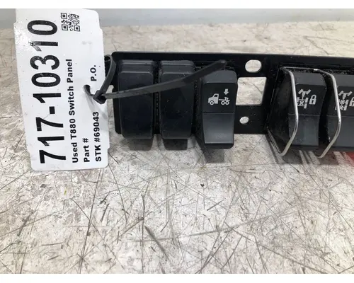 KENWORTH T880 Dash  Console Switch