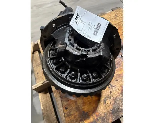KENWORTH T880 Differential Assembly (Front, Rear)