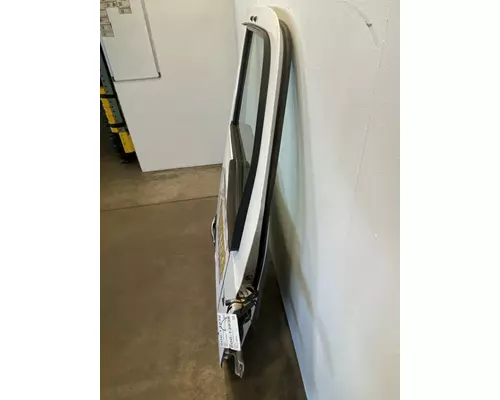 KENWORTH T880 Door Assembly, Front