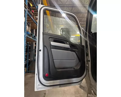 KENWORTH T880 Door Assembly, Front