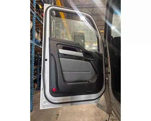 KENWORTH T880 Door Assembly, Front