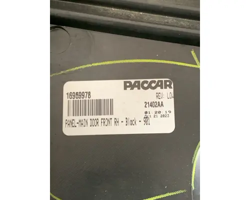 KENWORTH T880 Door Assembly, Front