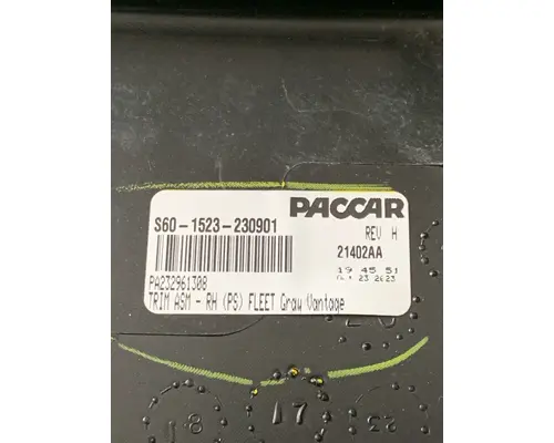 KENWORTH T880 Door Assembly, Front