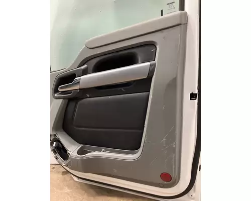 KENWORTH T880 Door