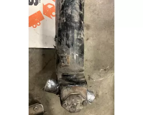 KENWORTH T880 Drive Shaft, Front