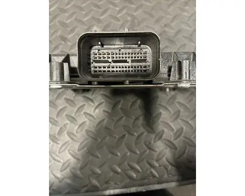 KENWORTH T880 ECM ( DPF, ACM, EGR Maintenance Reminder)