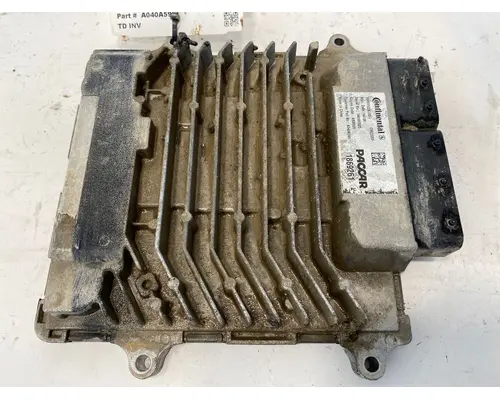 KENWORTH T880 ECM (EGR Maintenance Reminder)