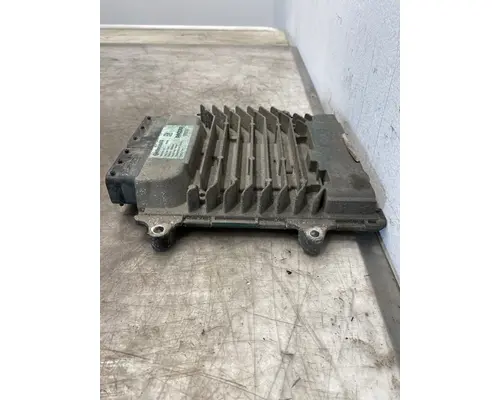 KENWORTH T880 ECM (EGR Maintenance Reminder)