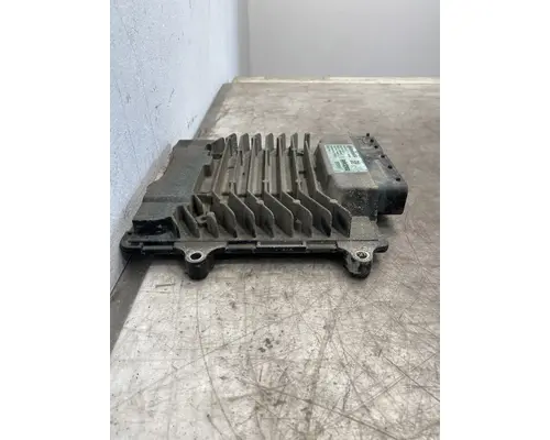 KENWORTH T880 ECM (EGR Maintenance Reminder)