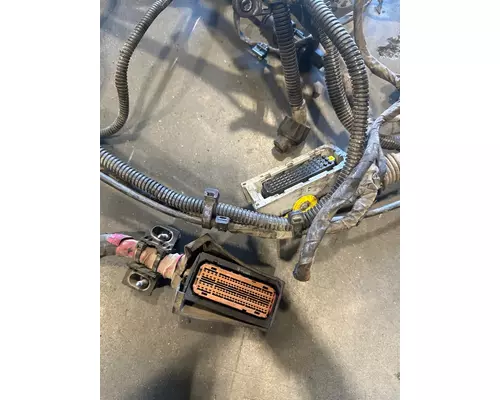 KENWORTH T880 Engine Wiring Harness