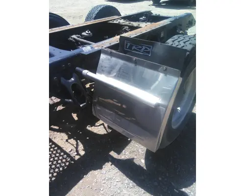 KENWORTH T880 FENDER, QUARTERHALF REAR