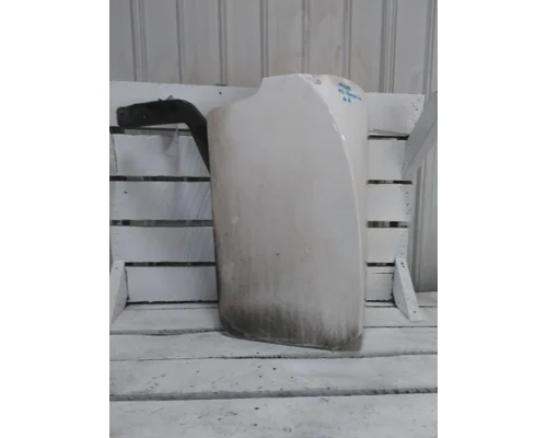 KENWORTH T880 FENDER EXTENSION