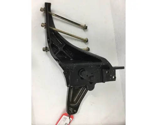 KENWORTH T880 FENDER MOUNTING
