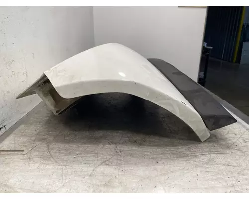 KENWORTH T880 Fender Extension