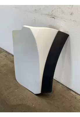 KENWORTH T880 Fender Extension