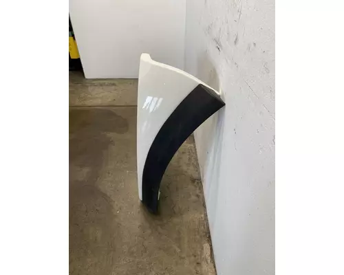 KENWORTH T880 Fender Extension