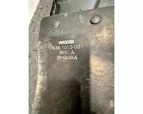 KENWORTH T880 Fender Extension