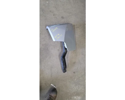 KENWORTH T880 Fender Extension