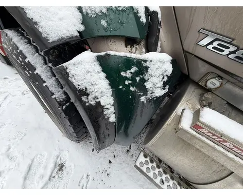 KENWORTH T880 Fender Extension