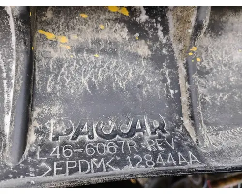 KENWORTH T880 Fender Extension