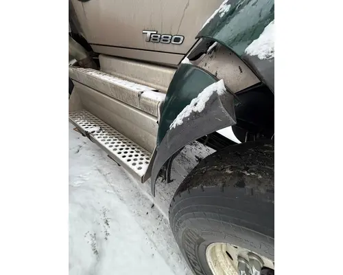 KENWORTH T880 Fender Extension