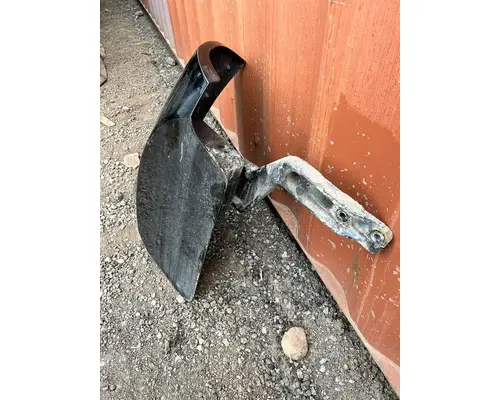 KENWORTH T880 Fender Extension