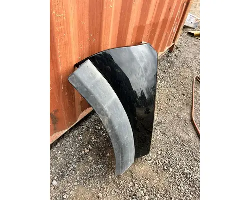 KENWORTH T880 Fender Extension