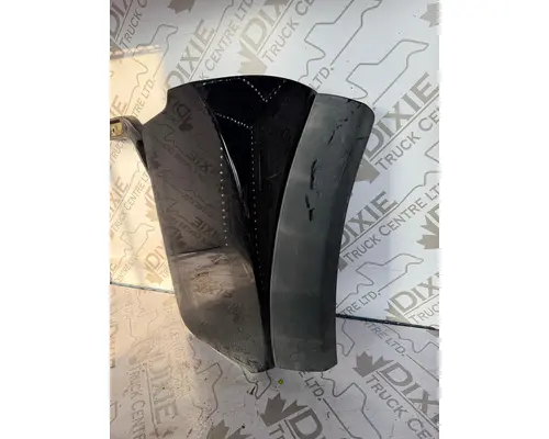 KENWORTH T880 Fender Extension