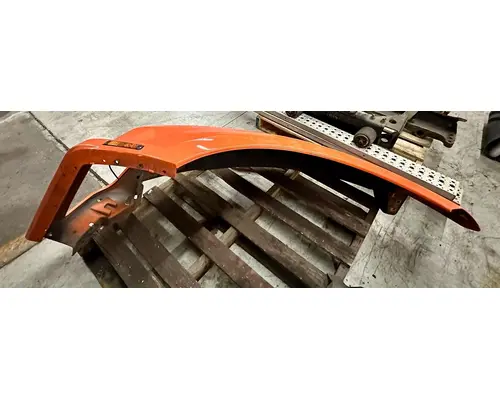 KENWORTH T880 Fender