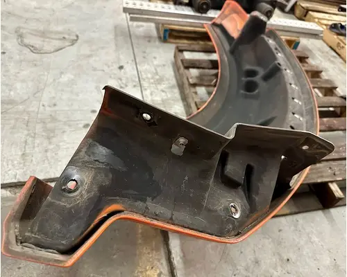 KENWORTH T880 Fender