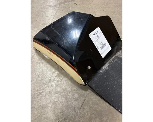 KENWORTH T880 Fender