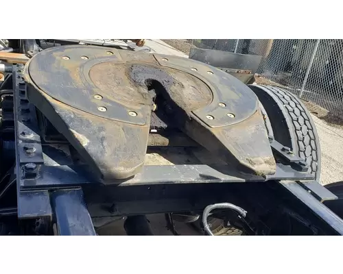 KENWORTH T880 Fifth Wheel