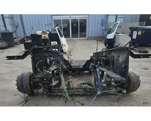 KENWORTH T880 Fr Axle Beam (2WD)