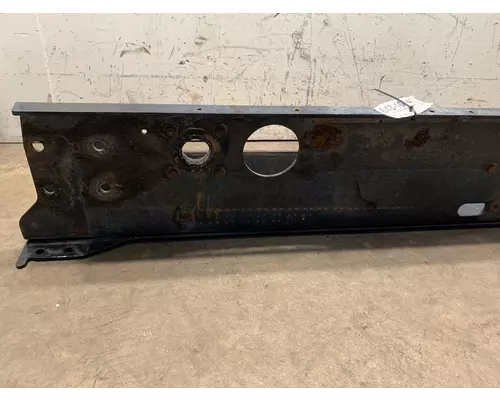 KENWORTH T880 Frame Crossmember in Dorr, MI #648-10744