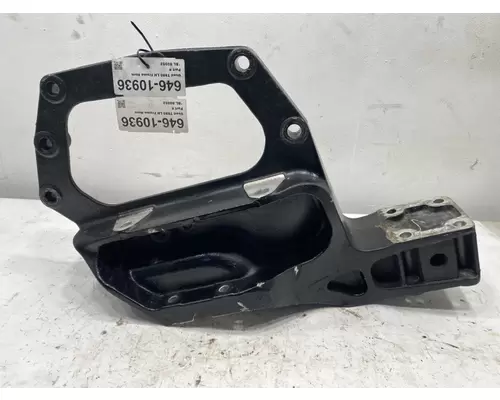 KENWORTH T880 Frame Horn