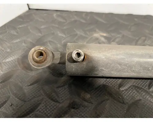 KENWORTH T880 Hood Strut