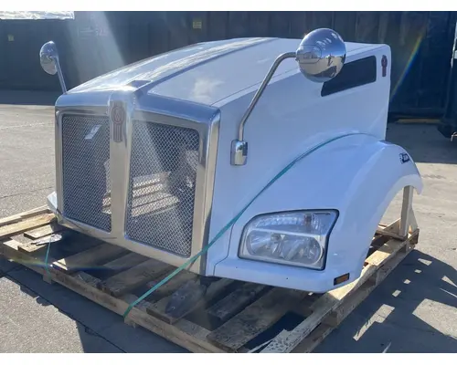 KENWORTH T880 Hood