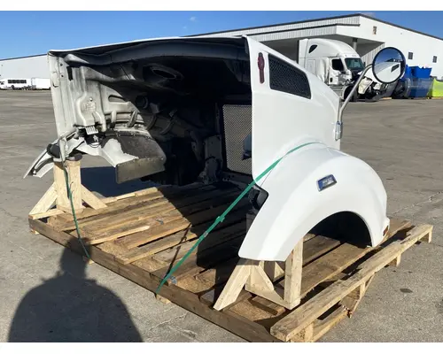 KENWORTH T880 Hood