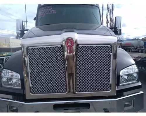 KENWORTH T880 Hood