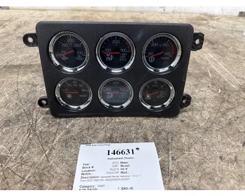 KENWORTH T880 Instrument Cluster