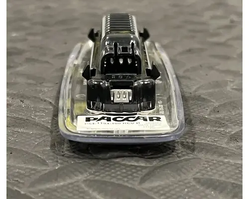 KENWORTH T880 Interior Parts, Misc.